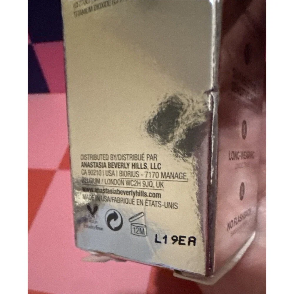NIB Anastasia Beverly Hills Luminous Foundation 270C Shade, 1.0 fl oz **